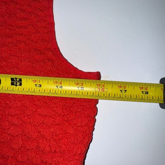 Anthropologie Textured Racerback Tank in Red | Medium | New NwT - Picture 10 of 10